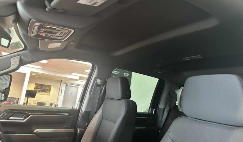 2026 GMC Sierra 2500 Crew Cab Standard full