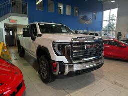 2026 GMC Sierra 2500 Crew Cab Standard full