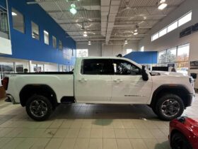 2026 GMC Sierra 2500 Crew Cab Standard