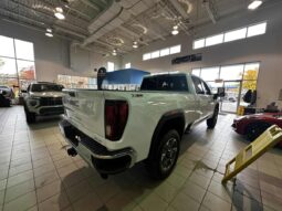 2026 GMC Sierra 2500 Crew Cab Standard full