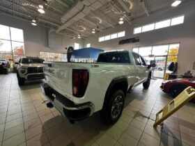 2026 GMC Sierra 2500 Crew Cab Standard