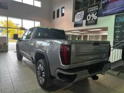 
										2026 GMC Sierra 2500 Crew Cab Standard full									