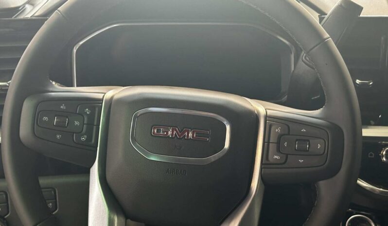 2026 GMC Sierra 1500 Crew Cab Standard full