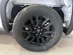 2026 GMC Sierra 1500 Crew Cab Standard full