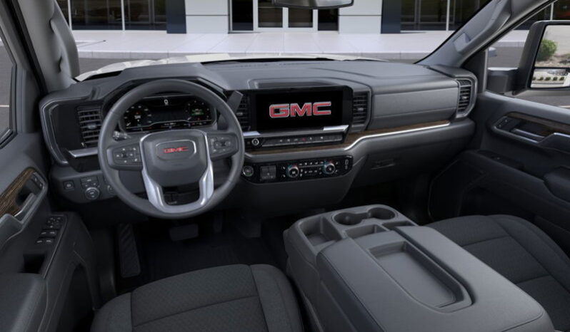 2026 GMC Sierra 1500 Crew Cab Standard full