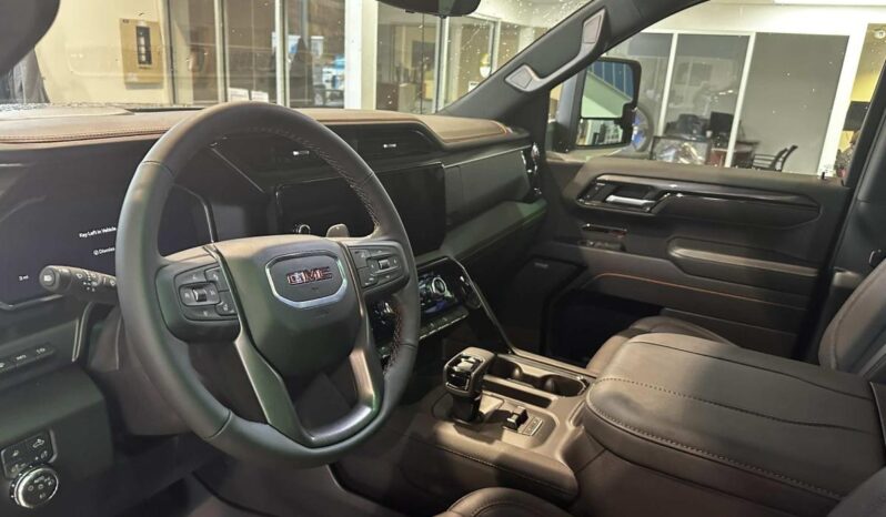 2026 GMC Sierra 1500 Crew Cab Standard full