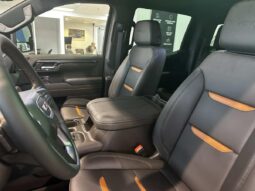 2026 GMC Sierra 1500 Crew Cab Standard full