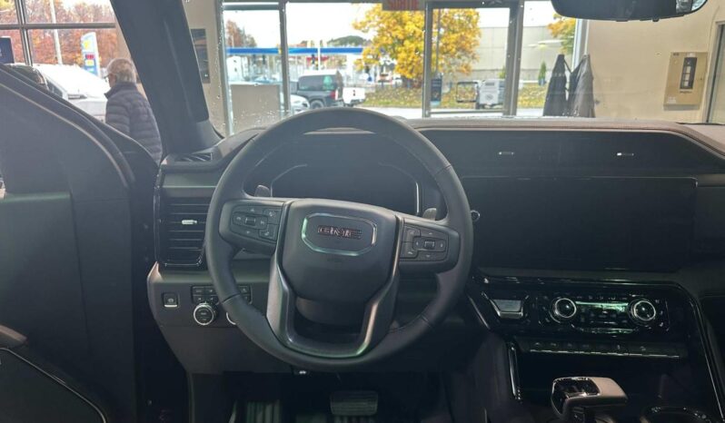 2026 GMC Sierra 1500 Crew Cab Standard full