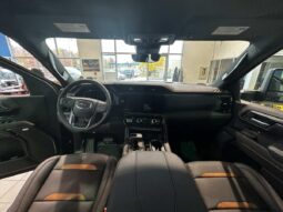 2026 GMC Sierra 1500 Crew Cab Standard full