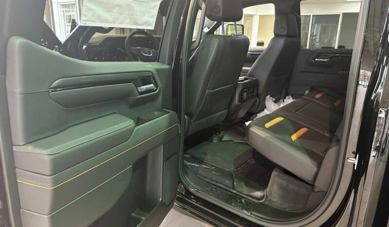 2026 GMC Sierra 1500 Crew Cab Standard full