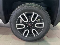 2026 GMC Sierra 1500 Crew Cab Standard full