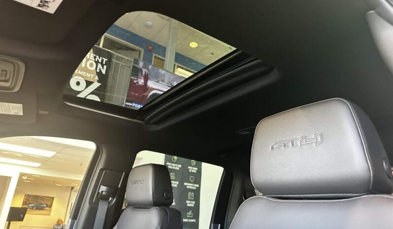 
								2026 GMC Sierra 2500 Crew Cab Standard full									