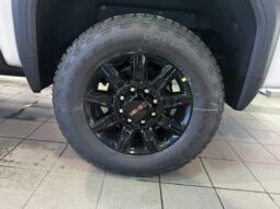 
										2026 GMC Sierra 2500 Crew Cab Standard full									