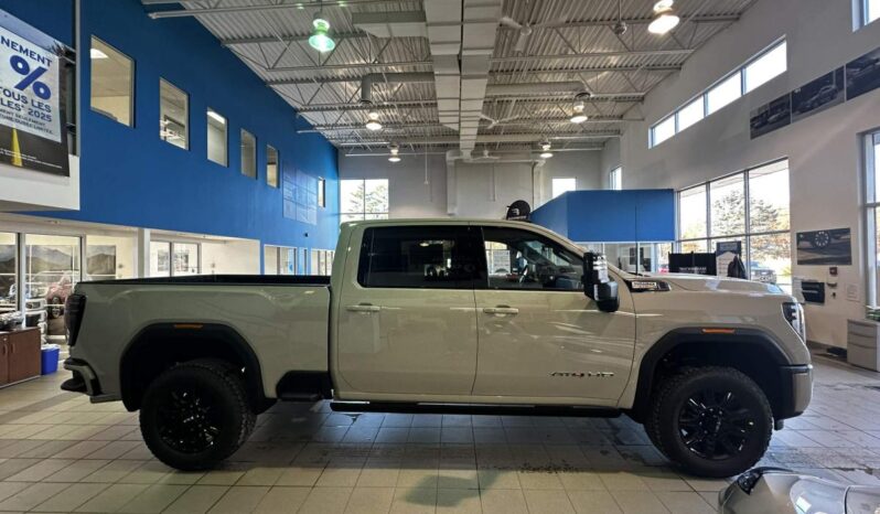 
								2026 GMC Sierra 2500 Crew Cab Standard full									