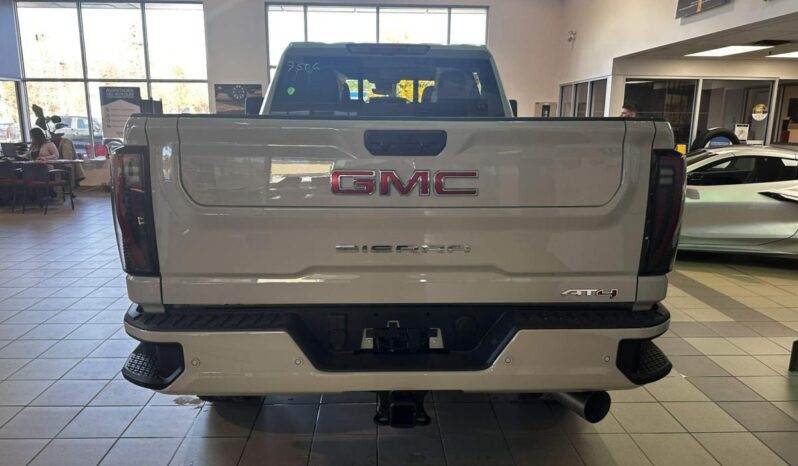 
								2026 GMC Sierra 2500 Crew Cab Standard full									