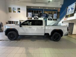 
										2026 GMC Sierra 2500 Crew Cab Standard full									