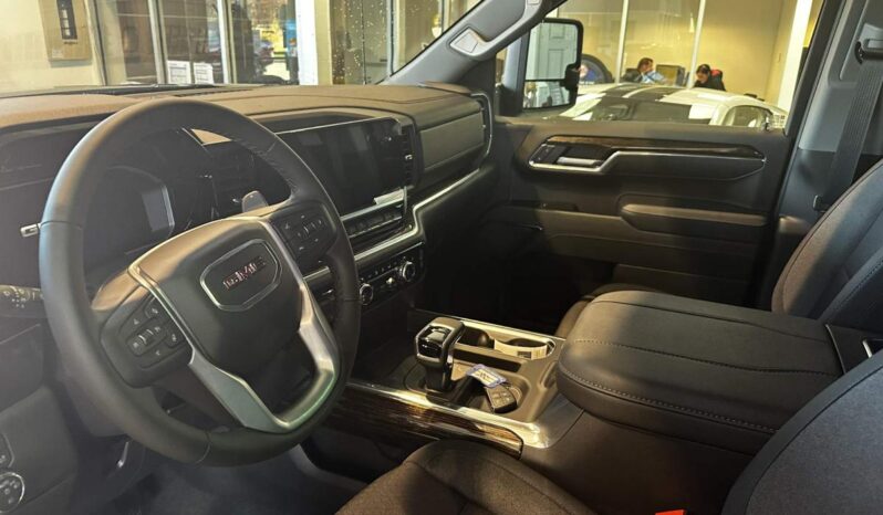 
								2026 GMC Sierra 1500 Crew Cab Standard full									