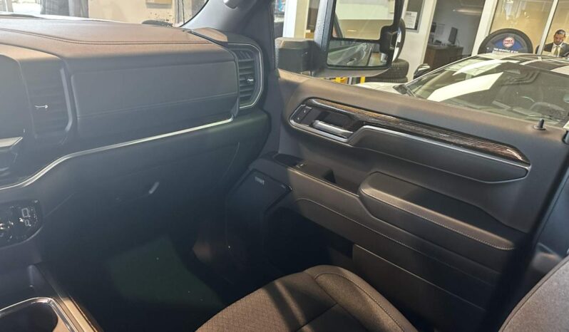 
								2026 GMC Sierra 1500 Crew Cab Standard full									