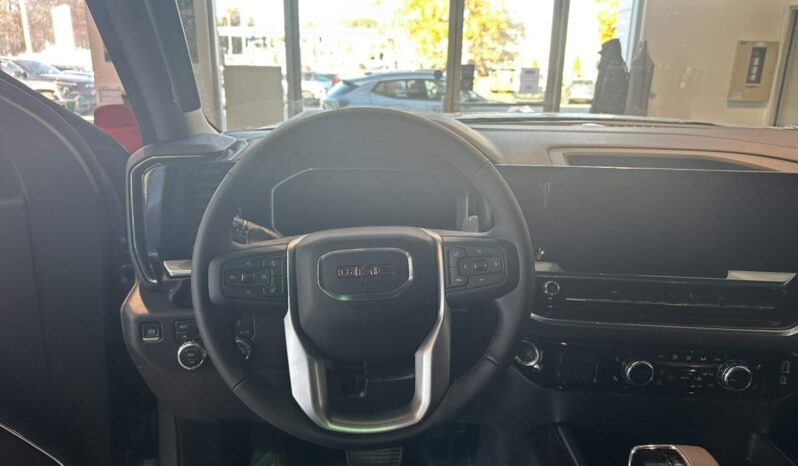 2026 GMC Sierra 1500 Crew Cab Standard full