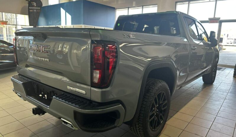 2026 GMC Sierra 1500 Crew Cab Standard full