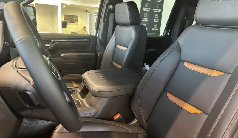 
								2026 GMC Sierra 2500 Crew Cab Standard full									