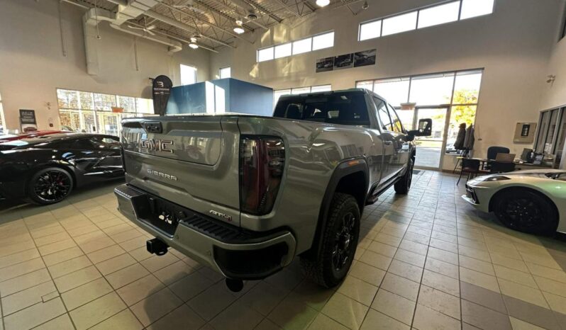 
								2026 GMC Sierra 2500 Crew Cab Standard full									