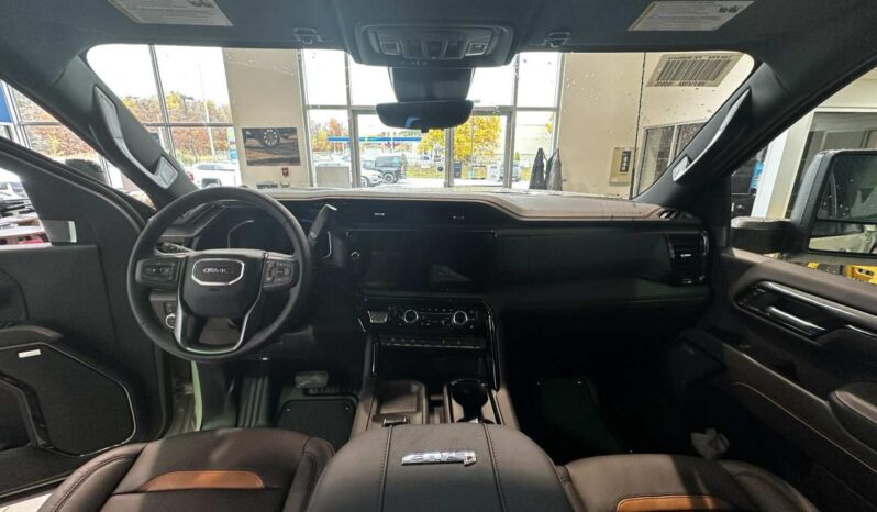 2026 GMC Sierra 2500 Crew Cab Standard full