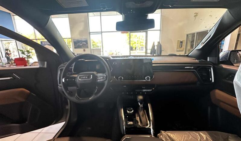 
								2026 GMC Canyon Crew Cab Short Box 4-Wheel Drive AT4 full									