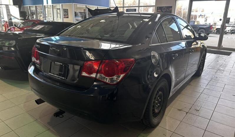 
								2015 Chevrolet Cruze Lt Turbo full									