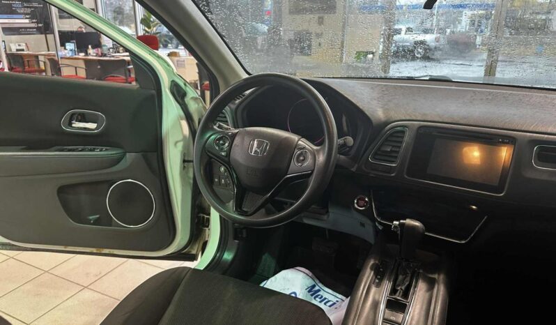 
								2016 Honda HR-V Ex 4wd Cvt full									