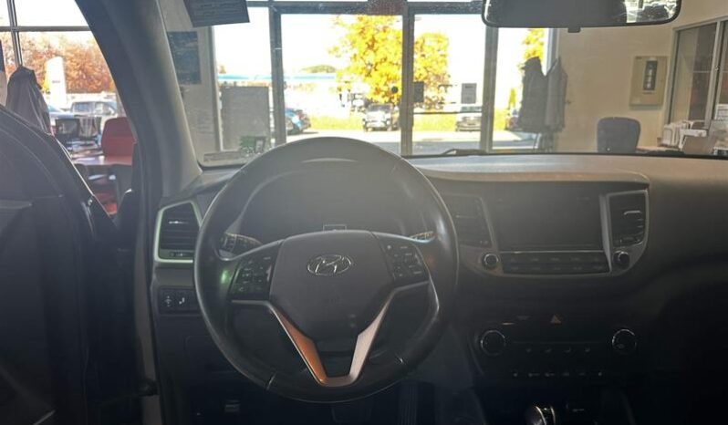 
								2016 Hyundai Tucson FWD 2.0L Premium full									