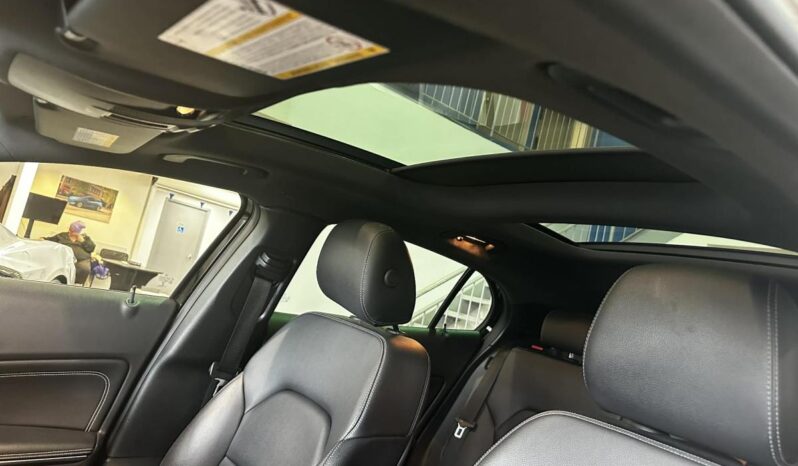 
								2016 Mercedes-Benz GLA250 Awd Suv full									