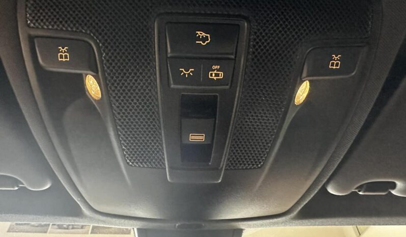 
								2016 Mercedes-Benz GLA250 Awd Suv full									