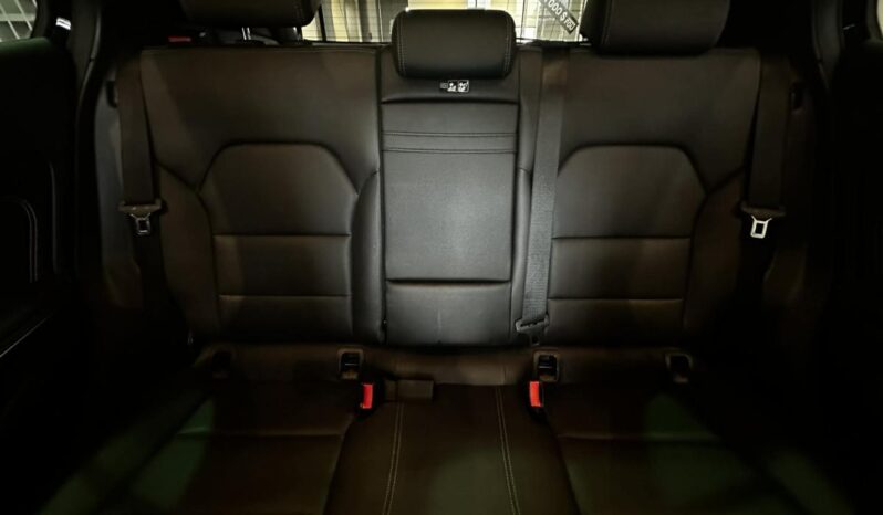 
								2016 Mercedes-Benz GLA250 Awd Suv full									