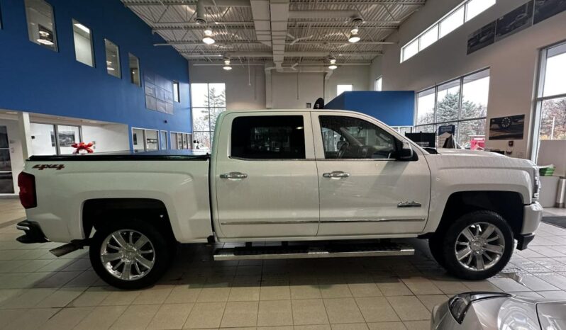 
								2017 Chevrolet Silverado 1500 Crew 4×4 Lt / Short full									