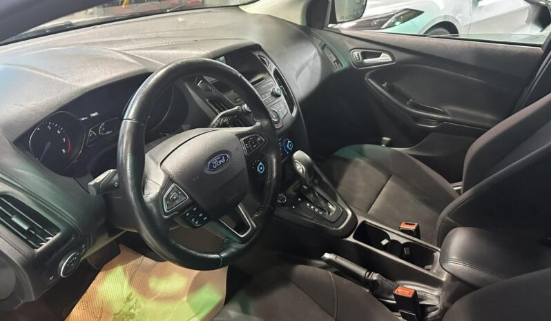
								2017 Ford Focus Hatch Se full									