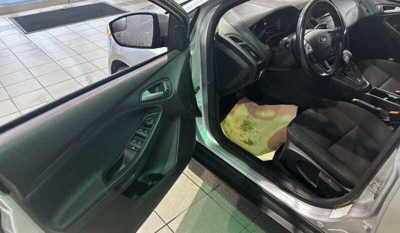 
								2017 Ford Focus Hatch Se full									