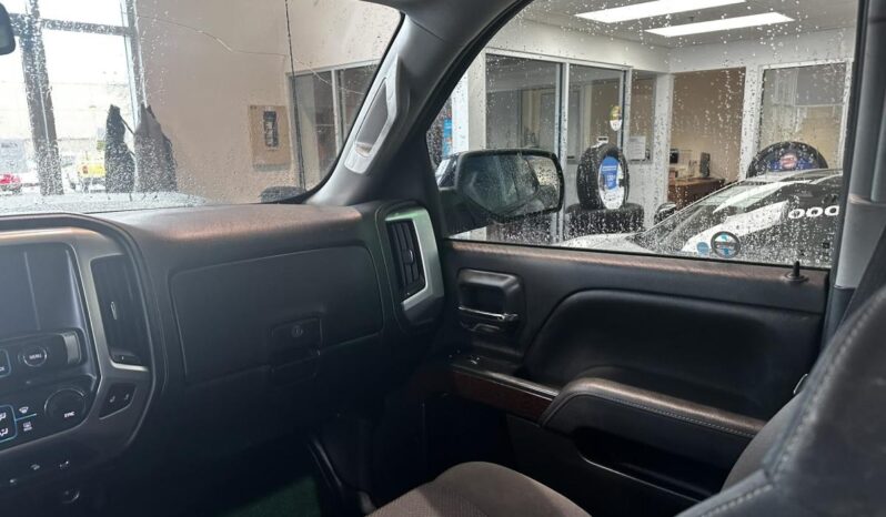 
								2017 GMC Sierra 1500 Double 4×4 Base full									