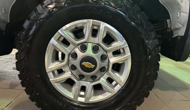 
								2023 Chevrolet Silverado 2500 Crew 4×4 Lt Standard full									