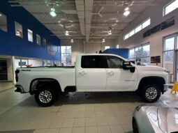 2023 Chevrolet Silverado 2500 Crew 4×4 Lt Standard