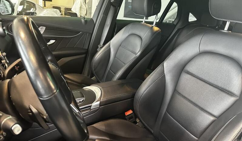 
								2023 Mercedes-Benz GLC300 Awd Coupe full									