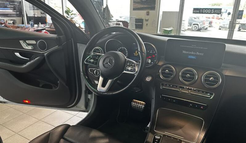 
								2023 Mercedes-Benz GLC300 Awd Coupe full									