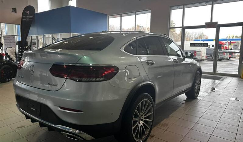 
								2023 Mercedes-Benz GLC300 Awd Coupe full									