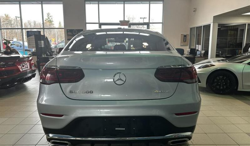 
								2023 Mercedes-Benz GLC300 Awd Coupe full									