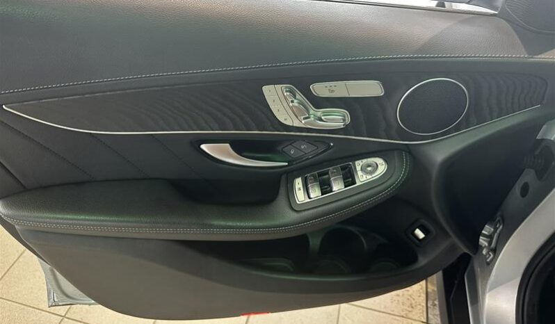 
								2023 Mercedes-Benz GLC300 Awd Coupe full									