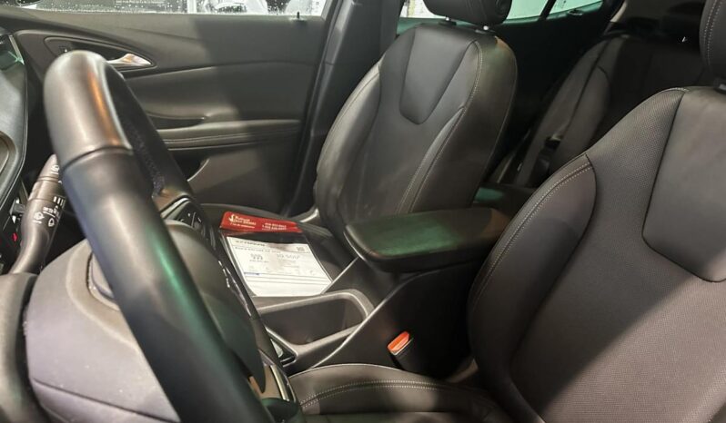 
								2024 Buick Encore GX Sport Touring Awd full									