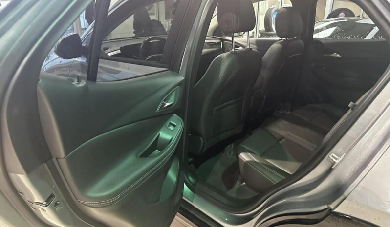 
								2024 Buick Encore GX Sport Touring Awd full									