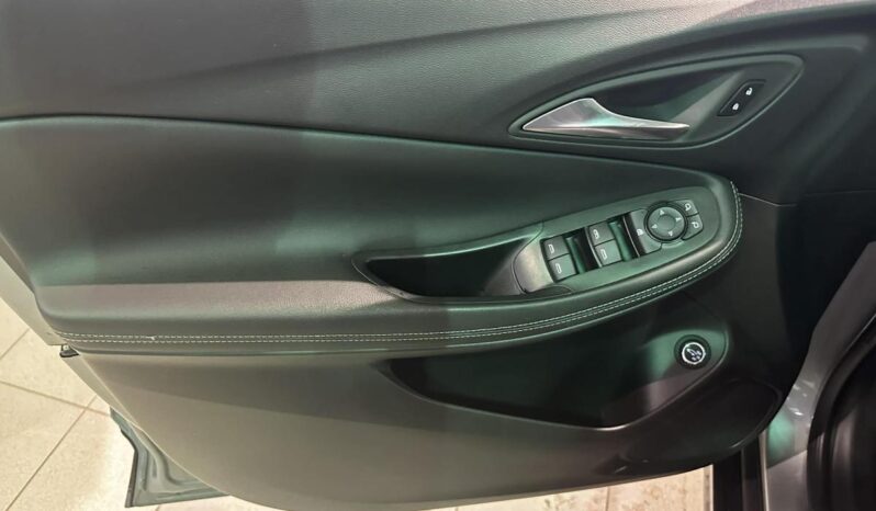 
								2024 Buick Encore GX Sport Touring Awd full									