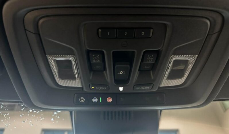 
								2024 GMC Sierra 3500 4wd Crew Cab Long full									