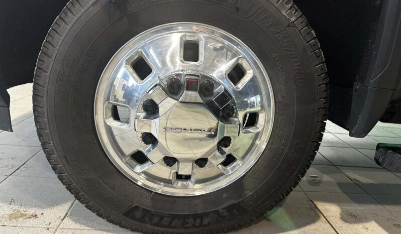 
								2024 GMC Sierra 3500 4wd Crew Cab Long full									